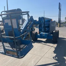 2012 Genie Z-45/25J IC Articulating Boom Lift
