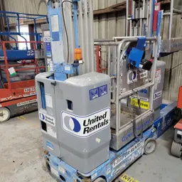 2015 Genie GR-20 Self-Propelled One-Person Lift