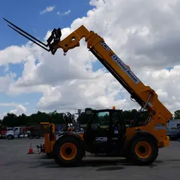 2019 JCB 510-56 Forklift