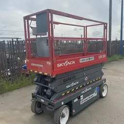 2016 Skyjack SJIII3226 Scissor Lift