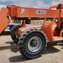 2015 SKYTRAK 6042 Forklift