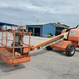 2016 JLG 400S Boom Lift