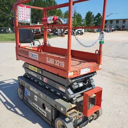 2016 Skyjack SJIII3219 Scissor Lift