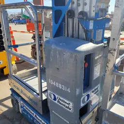 2016 Genie GR-15 Self-Propelled One-Person Lift