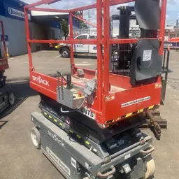 2016 Skyjack SJIII3219 Scissor Lift