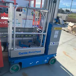 2017 Genie GR-20 Self-Propelled One-Person Lift