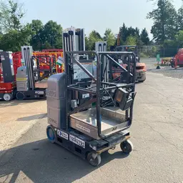 2017 JLG 20MVL Self-Propelled One-Person Lift