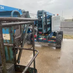 2015 Genie Z-45/25J IC Articulating Boom Lift