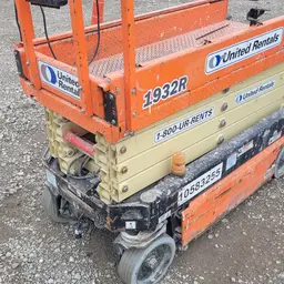 2017 JLG 1932R Scissor Lift