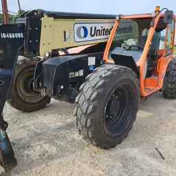 2016 JLG 642 Forklift