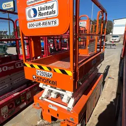 2018 Snorkel S3219E Scissor Lift