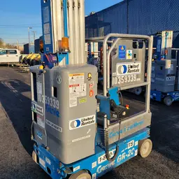 2015 Genie GR-20 Self-Propelled One-Person Lift