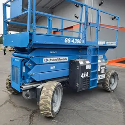 2017 Genie GS-4390 RT Rough Terrain Scissor Lift