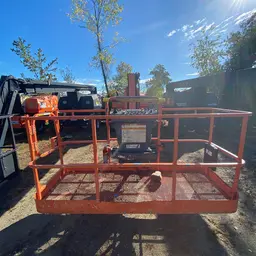 2014 JLG 800AJ Articulating Boom Lift