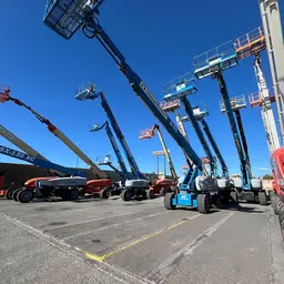 2015 Genie S-85 Boom Lift