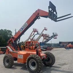 2015 SKYTRAK 8042 Forklift