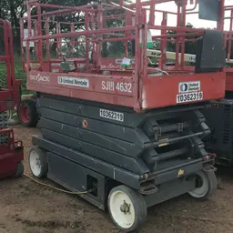 2015 Skyjack SJIII4632 Scissor Lift
