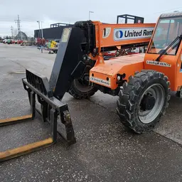 2017 SKYTRAK 6042 Forklift