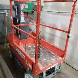 2016 Skyjack SJ16 Self-Propelled One-Person Lift