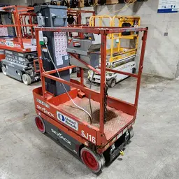 2016 Skyjack SJ16 Self-Propelled One-Person Lift