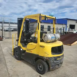 2017 HYSTER H50XT Warehouse Forklift