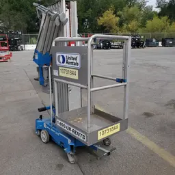 2018 Genie AWP-30SDC Pusharound Lift