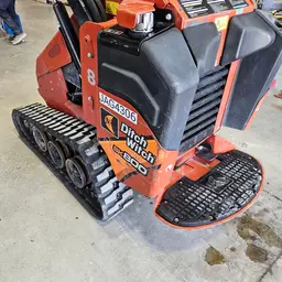 2020 Ditch Witch SK800 Track Loader