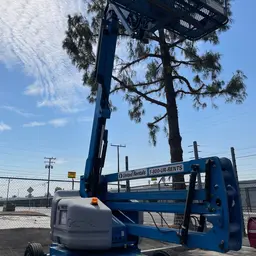 2015 Genie Z-45/25J DC Articulating Boom Lift