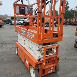 2018 Snorkel S3226E Scissor Lift