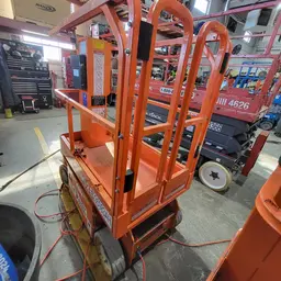 2019 Snorkel TM12E Self-Propelled One-Person Lift