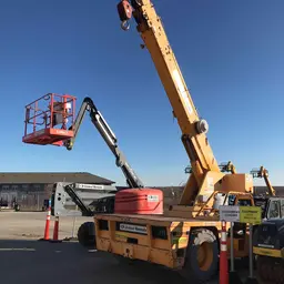 2008 Broderson IC-200-3F