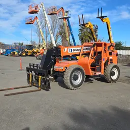 2017 JLG 8042 S Forklift