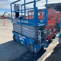 2016 Genie GS-3232 Scissor Lift
