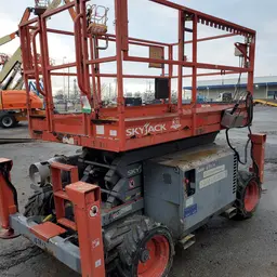 2015 Skyjack SJ6832RT Rough Terrain Scissor Lift