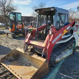 2018 Takeuchi TL8RW Track Loader