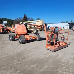 2014 JLG 450AJ Articulating Boom Lift