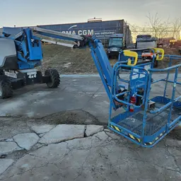2016 Genie Z-62/40J Articulating Boom Lift