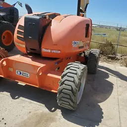 2014 JLG 600AJ Articulating Boom Lift