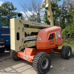 2015 JLG 450AJ Articulating Boom Lift