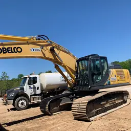 2017 Kobelco SK350LC-10 Excavator