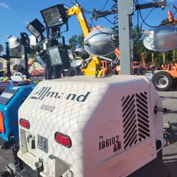 2017 Allmand NL5000 Towable Light Tower