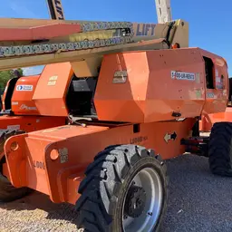 2014 JLG 800S Boom Lift