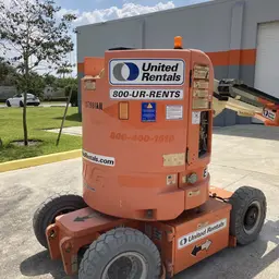 2014 JLG E300AJP Articulating Boom Lift