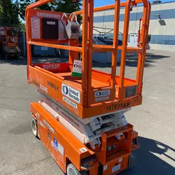 2016 MEC 1330SE Scissor Lift