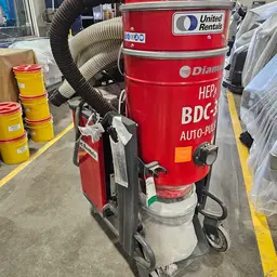 2021 Blastrac BDC-33 Vacuum