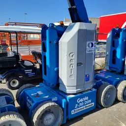 2016 Genie Z-30/20N Articulating Boom Lift