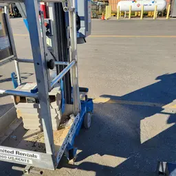 2018 Genie AWP-30SDC Pusharound Lift