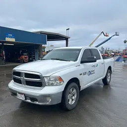 2017 Dodge 1500CREWSLTG4WD Pickup Truck