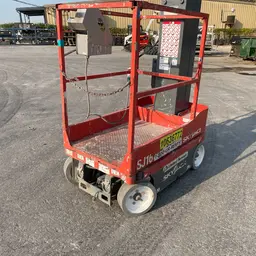 2017 Skyjack SJ16 Self-Propelled One-Person Lift