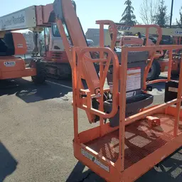 2013 JLG 660SJ Boom Lift